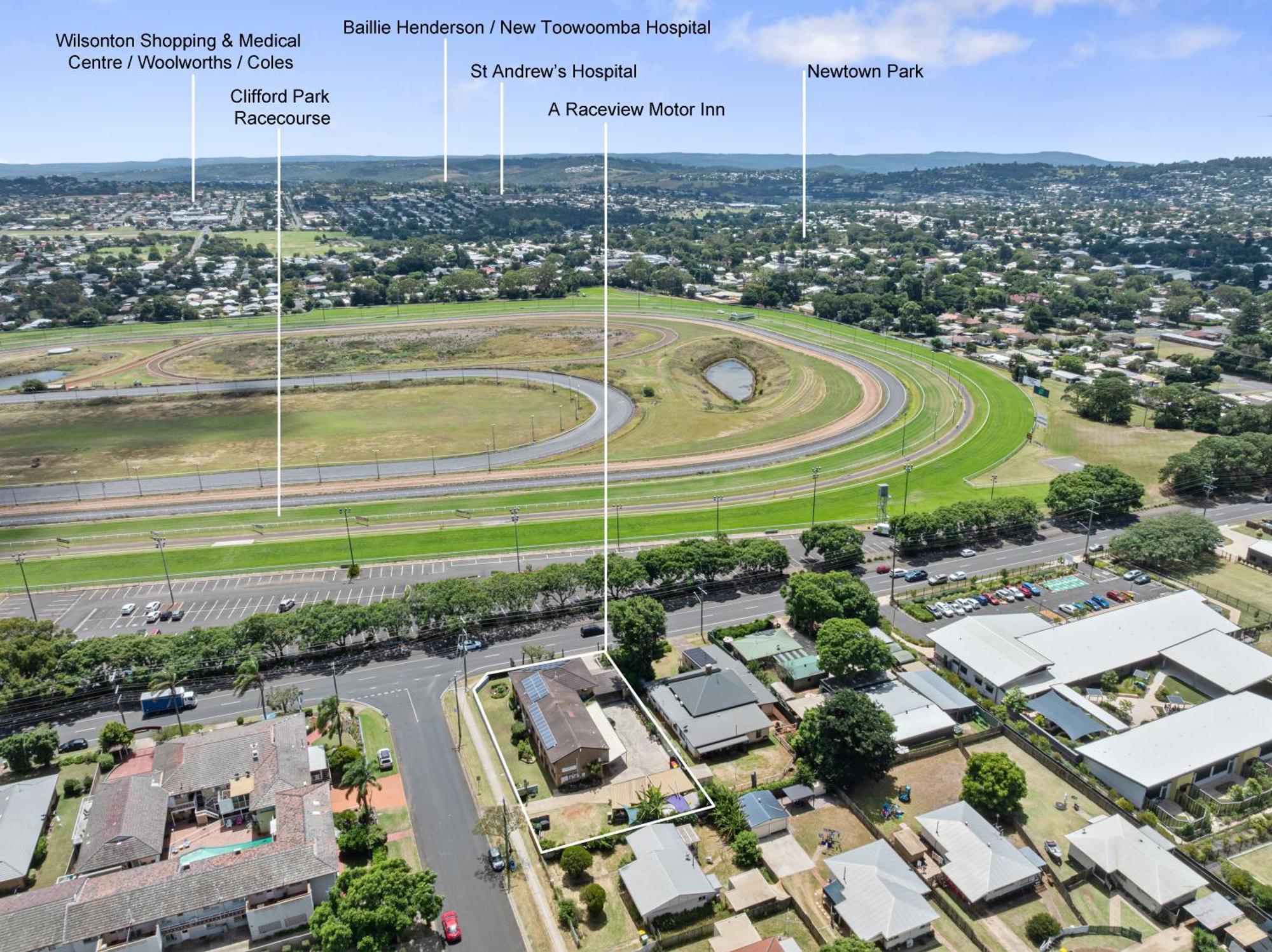 Raceview Motor Inn Toowoomba Exterior photo